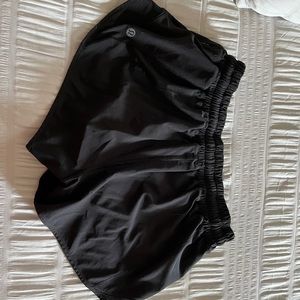 Lululemon Hotty Hot shorts black Like new.